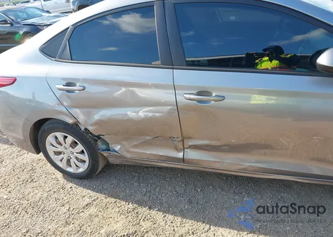 2021 Hyundai Accent Se из США, поврежденный, VIN 3KPC24A6XME141432